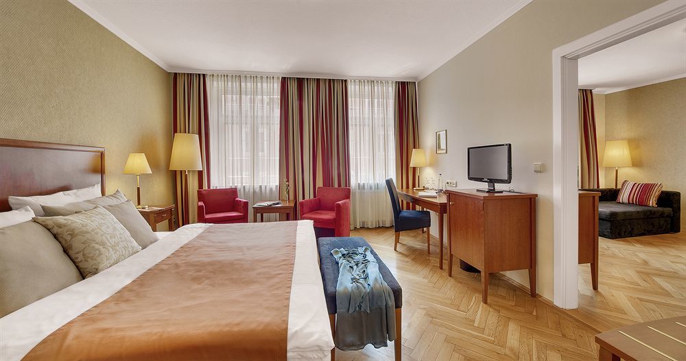 Alpen Hotel