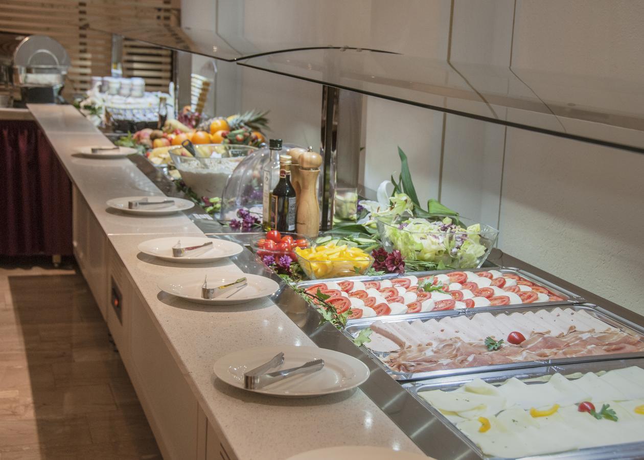 Hotel Grand Palladium 4*