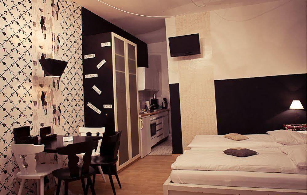 Hotel Achterbahn Munich