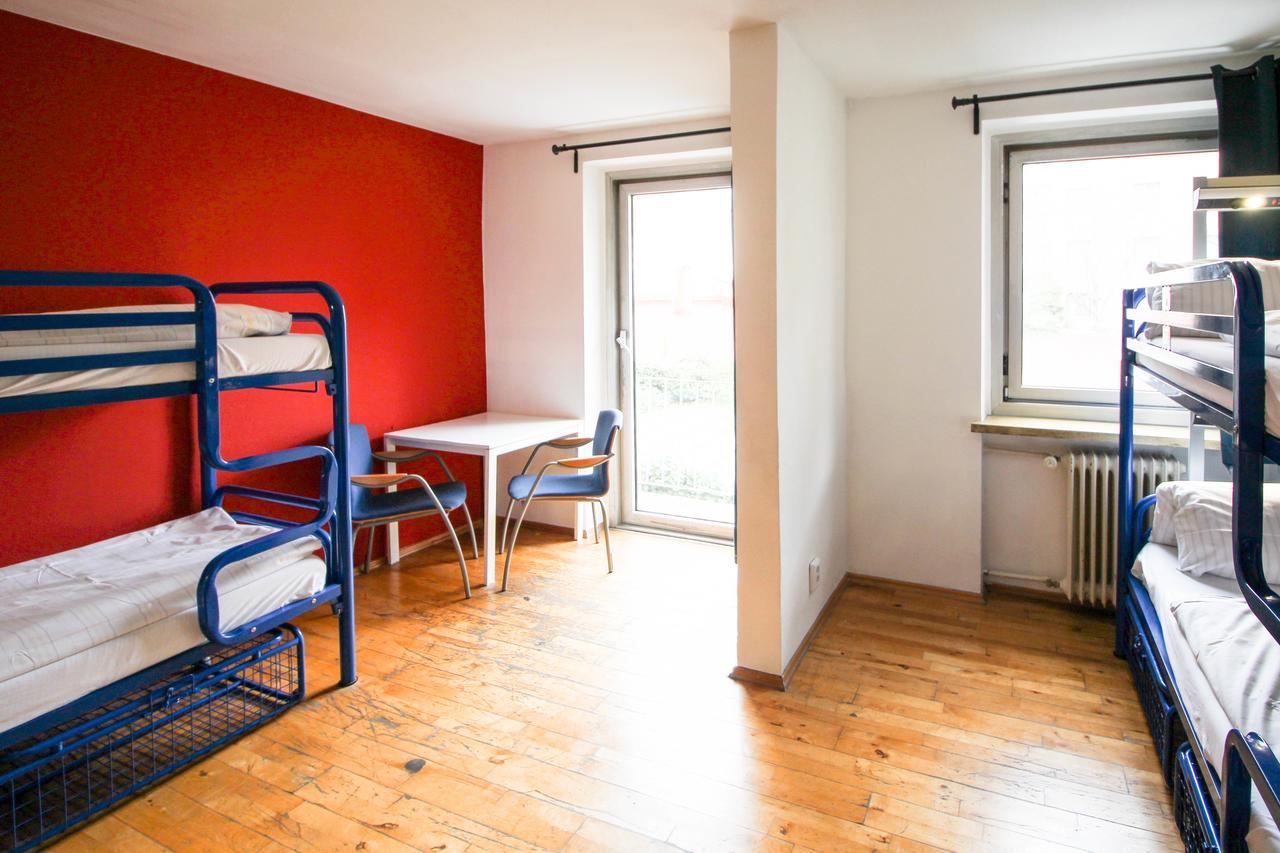 Hostel The 4you & *