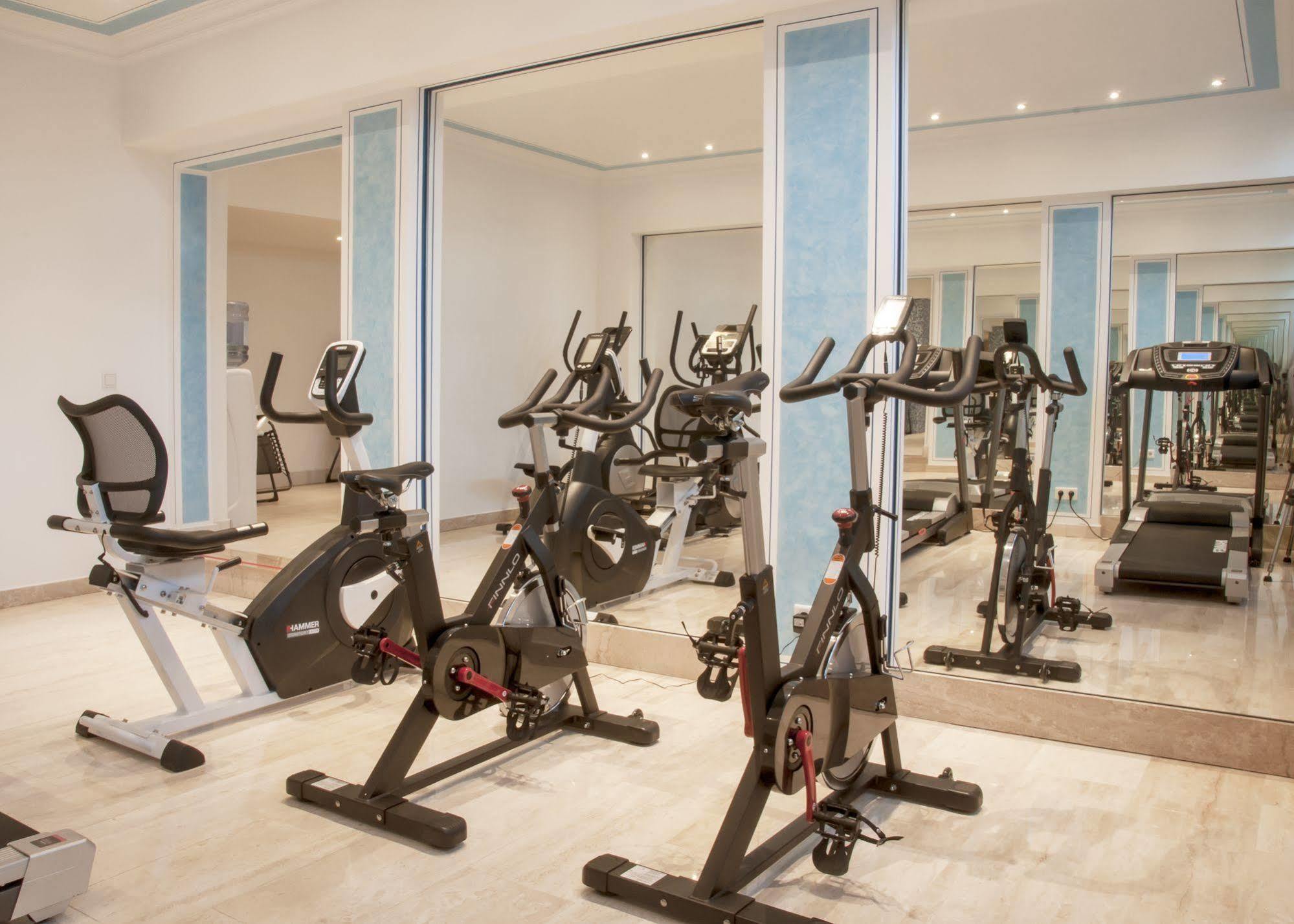 Hotel Grand Palladium 4*