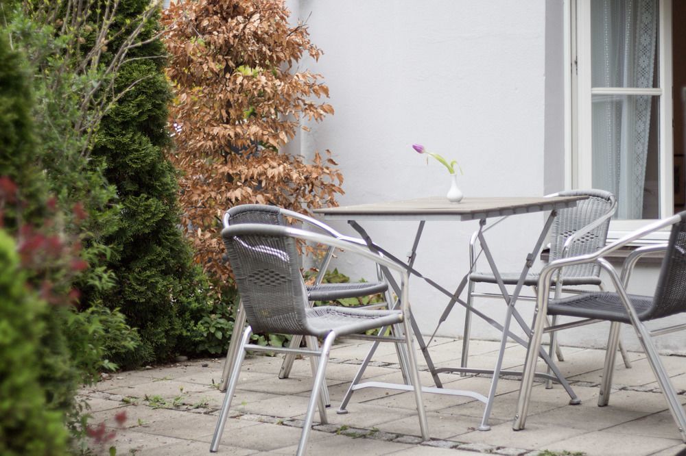 Vier Apartment *