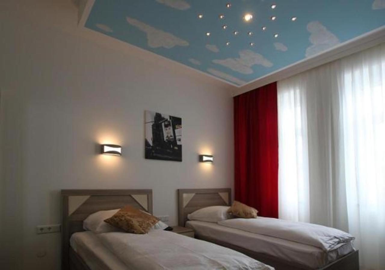 Hotel Kavun Munich