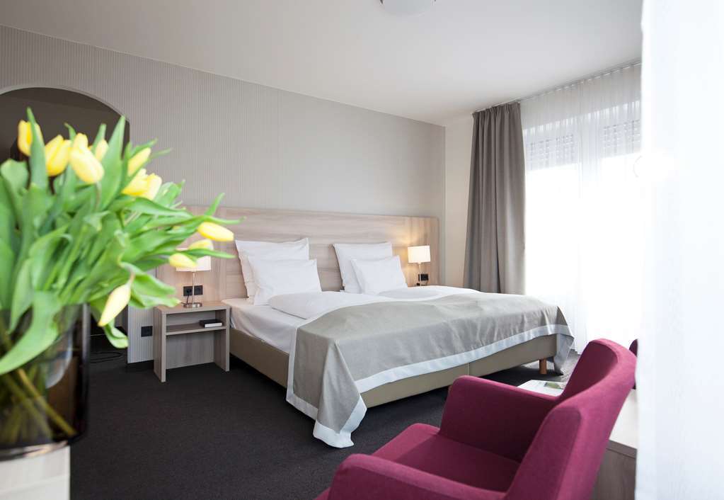 Senator 3* Munich