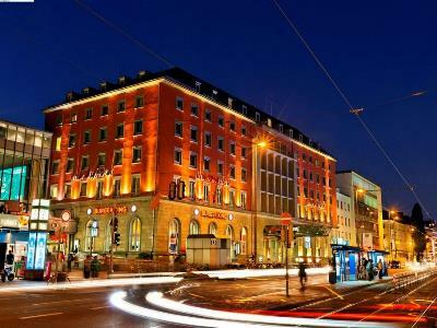 Intercityhotel Hotel 4*