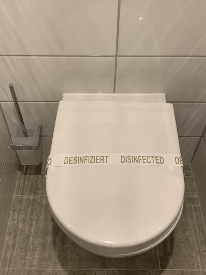 Schreder Hotel 2*