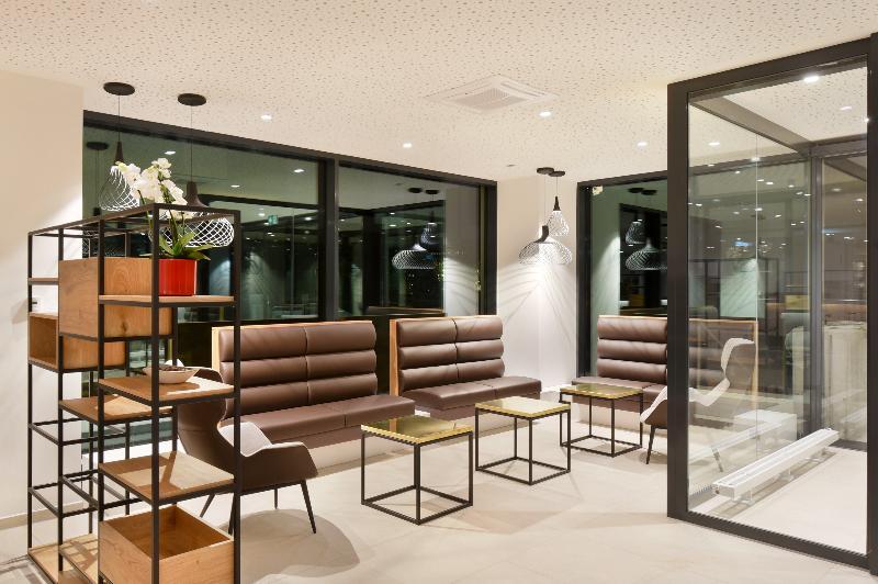 Wyndham Garden Messe 4*